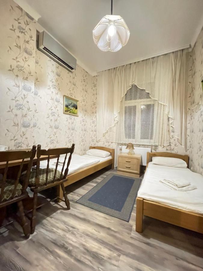 קרלובי וארי Miniapartamentskv מראה חיצוני תמונה